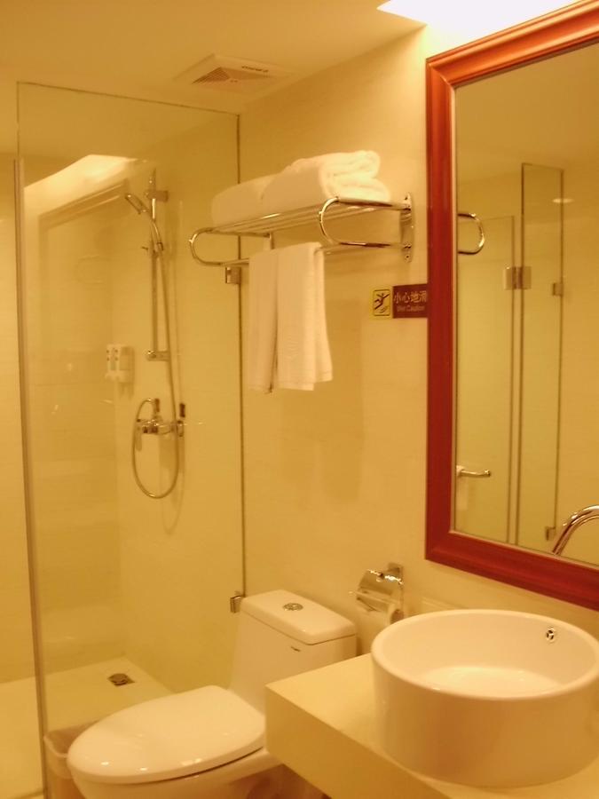 Vienna Hotel - Da Ju Yuan Branch Шэньчжэнь Экстерьер фото